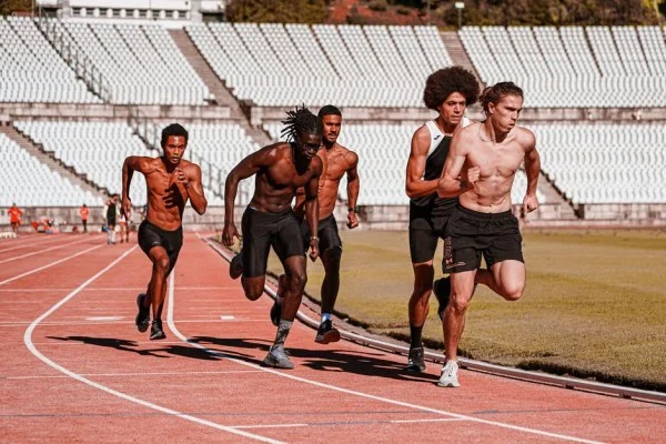 sprinter athlete stadium track